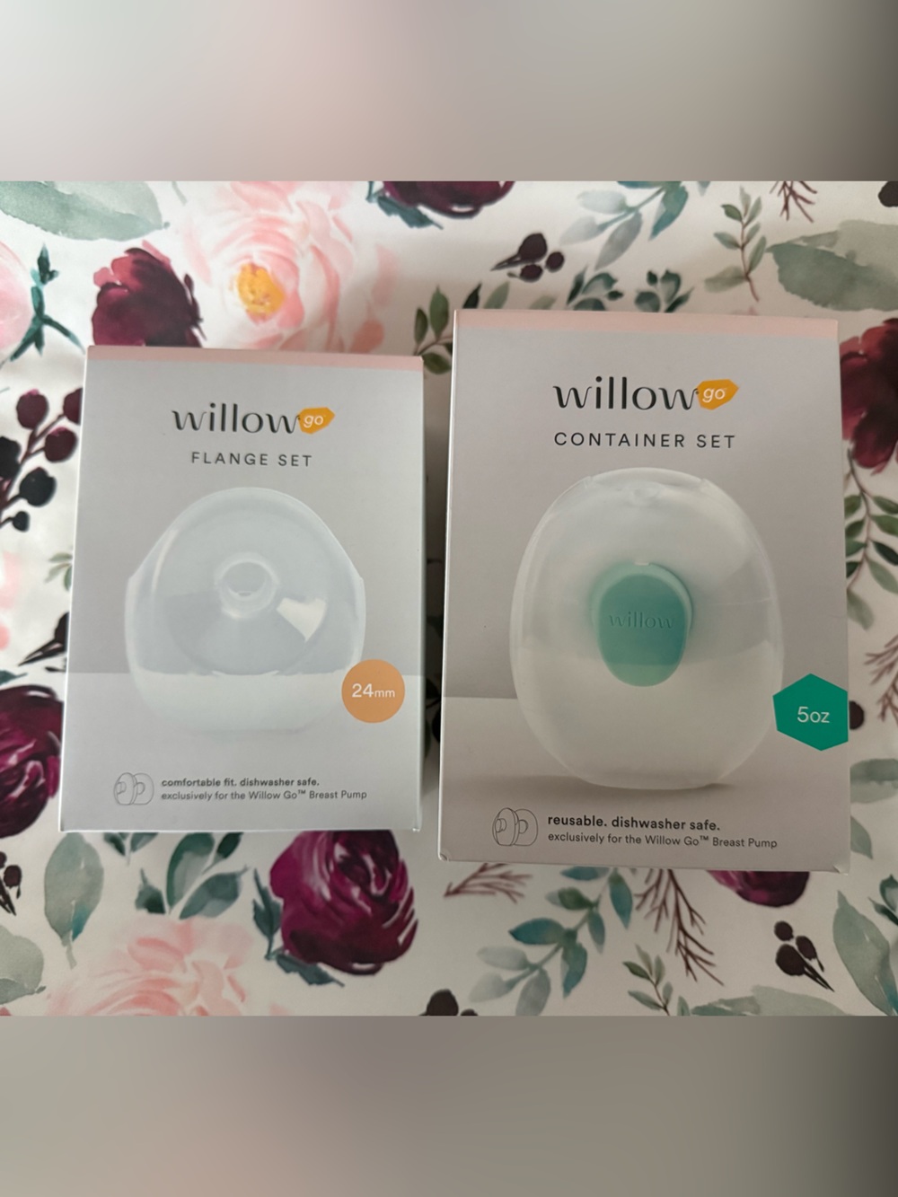Willow Go Flange & Container Set - White with Teal Accent